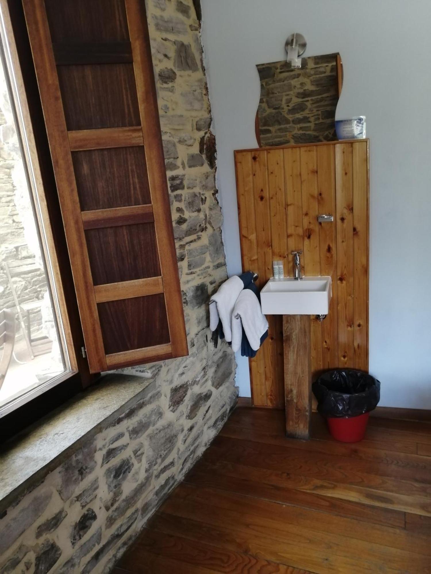 El Puente Peregrino Konuk evi Trabadelo Oda fotoğraf